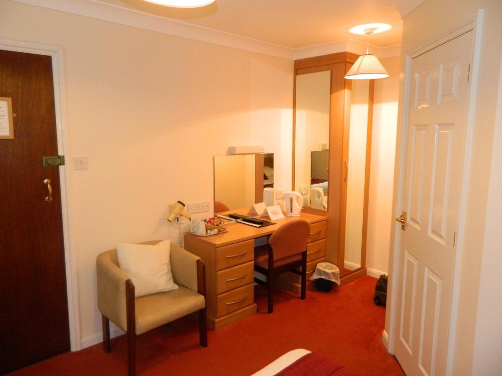 The Cedars Hotel Stowmarket Oda fotoğraf